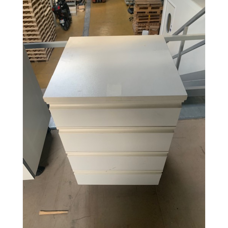 Caisson bas de laboratoire sur roulettes